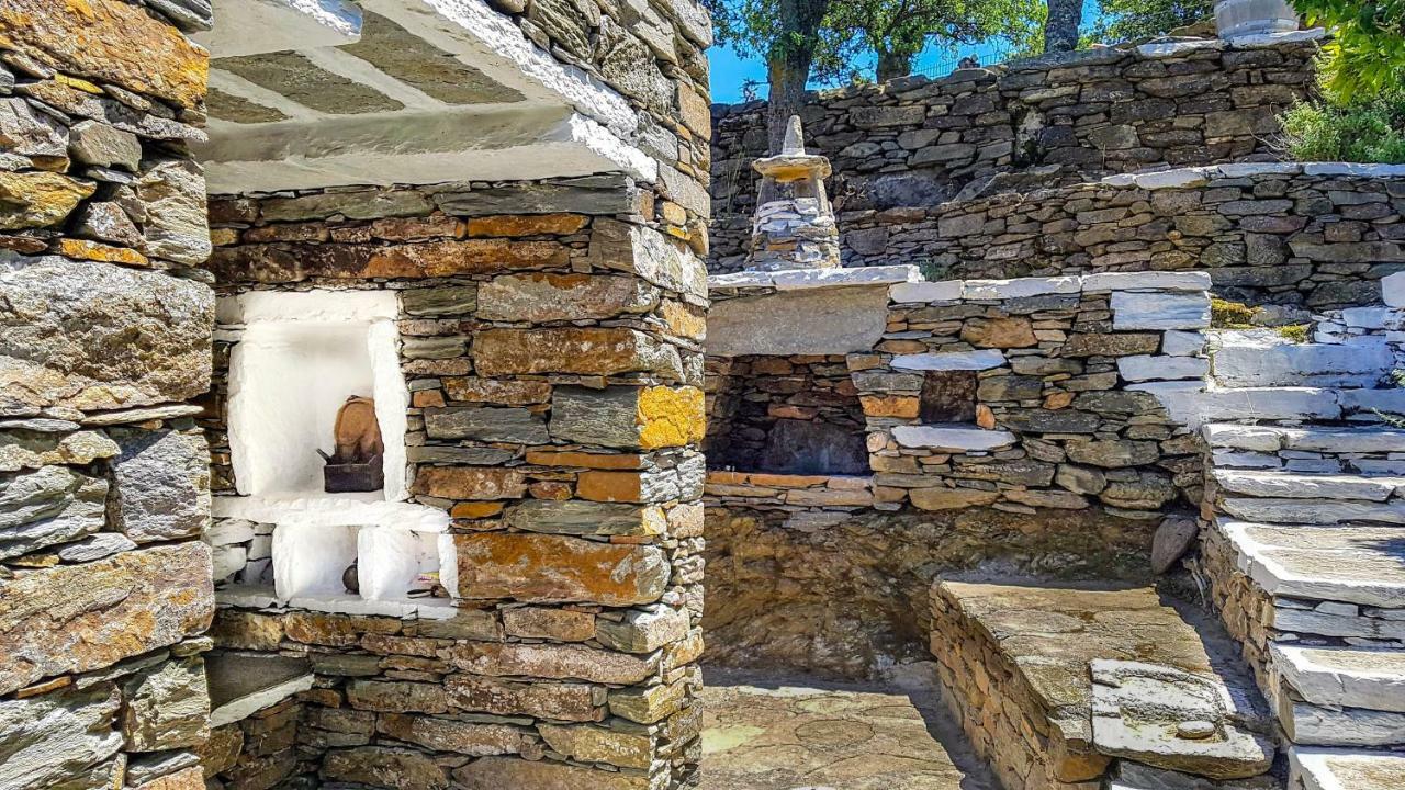 Under Royal Oaks Villa Pera Meria Exterior photo